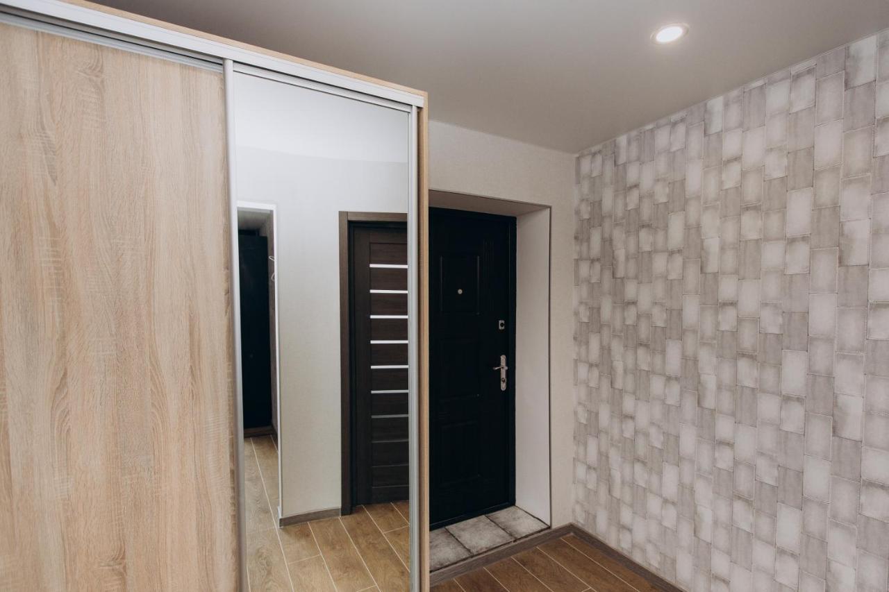 Luxury Apartments Neer Lavina Суми Екстер'єр фото