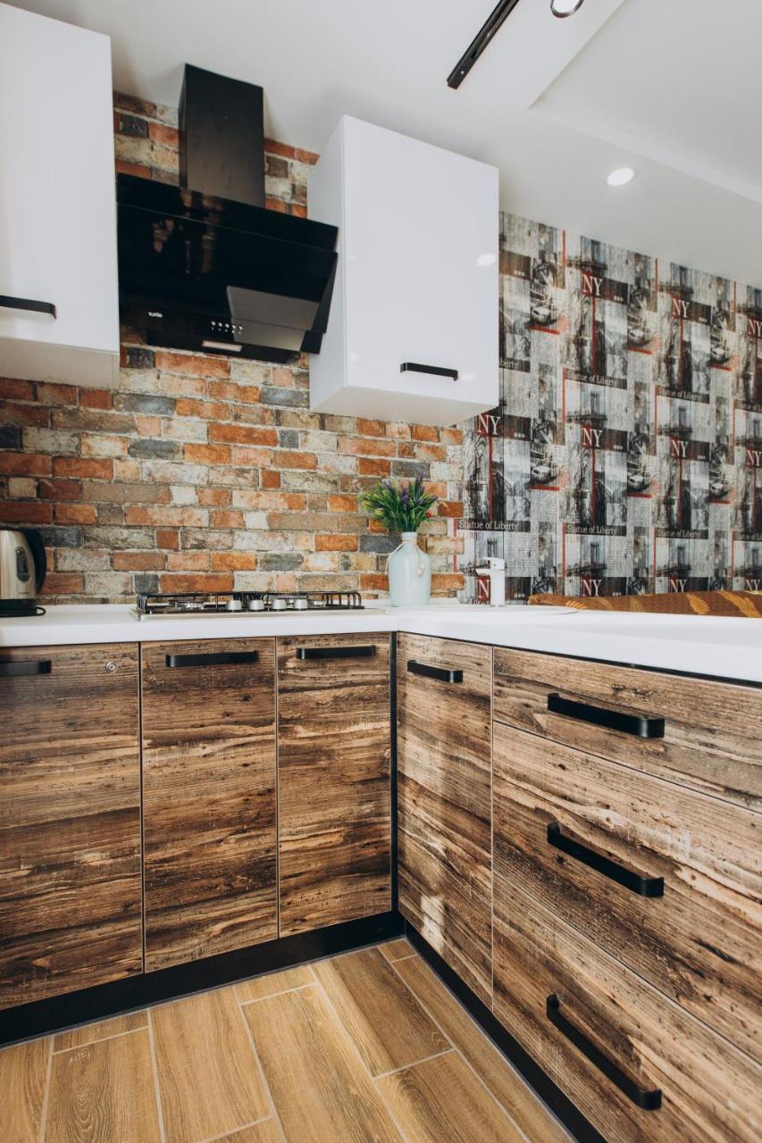 Luxury Apartments Neer Lavina Суми Екстер'єр фото
