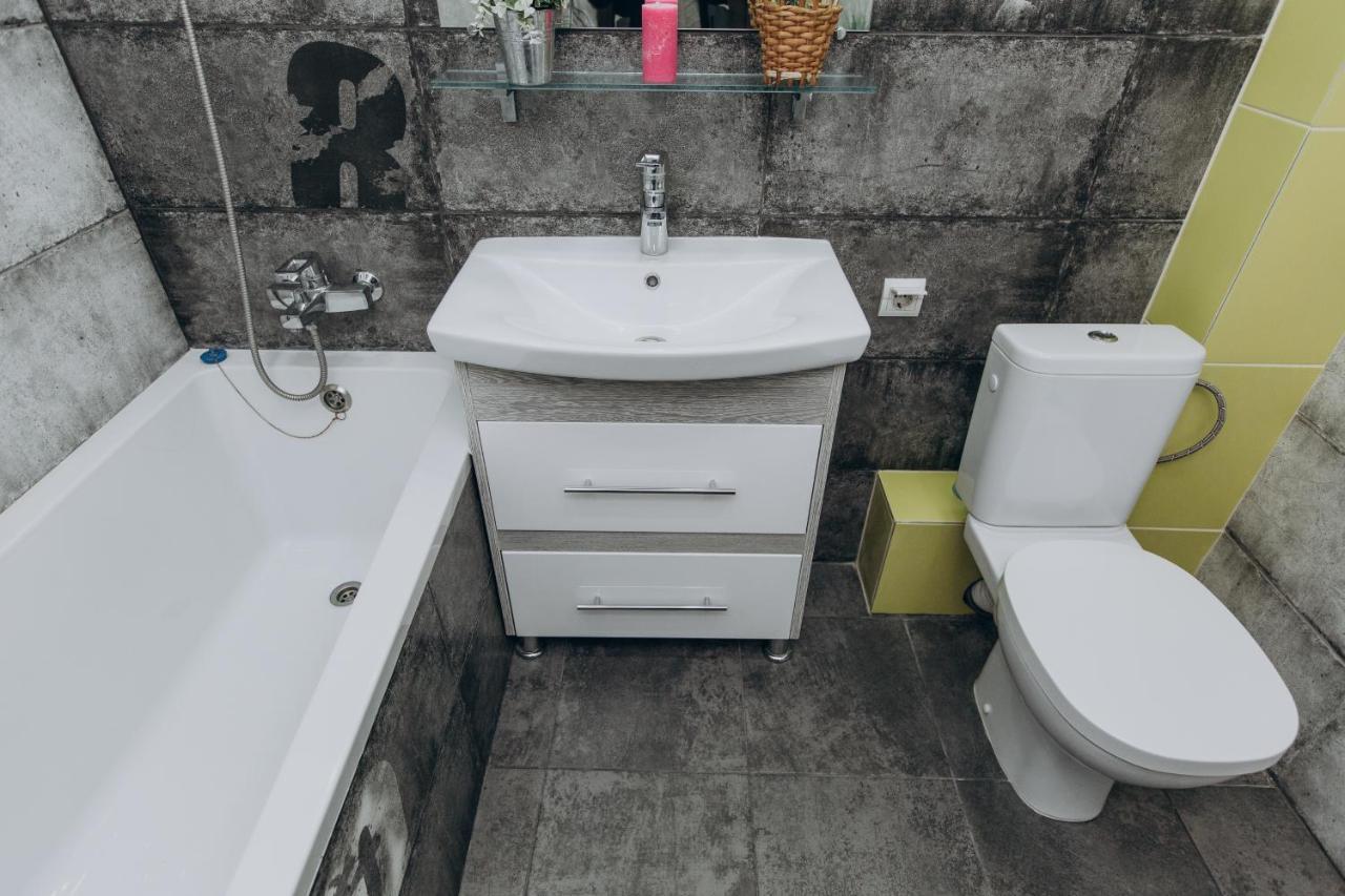 Luxury Apartments Neer Lavina Суми Екстер'єр фото